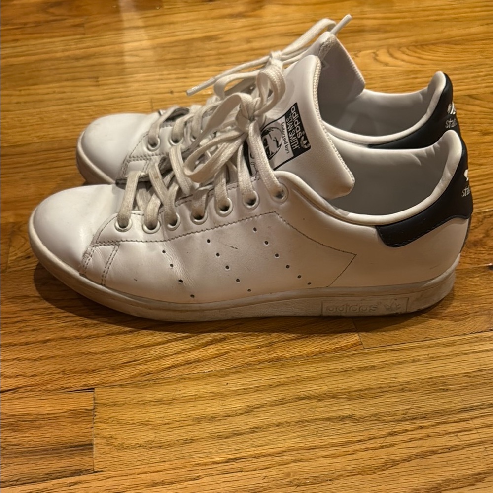 Adidas Men's White and Midnight Navy Stan Smith Sneakers